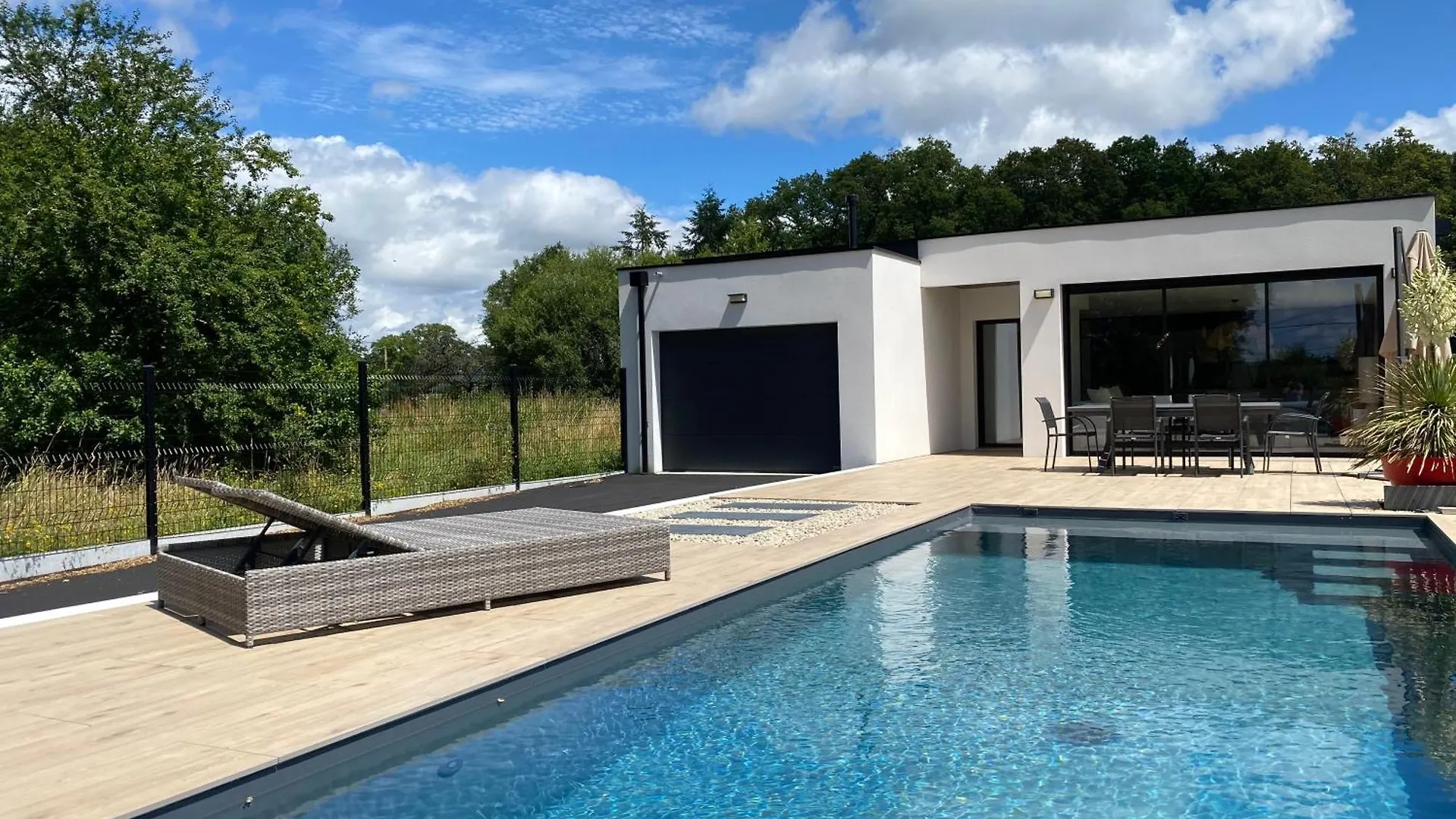 Maison Neuve Avec Piscine Mussain Villa